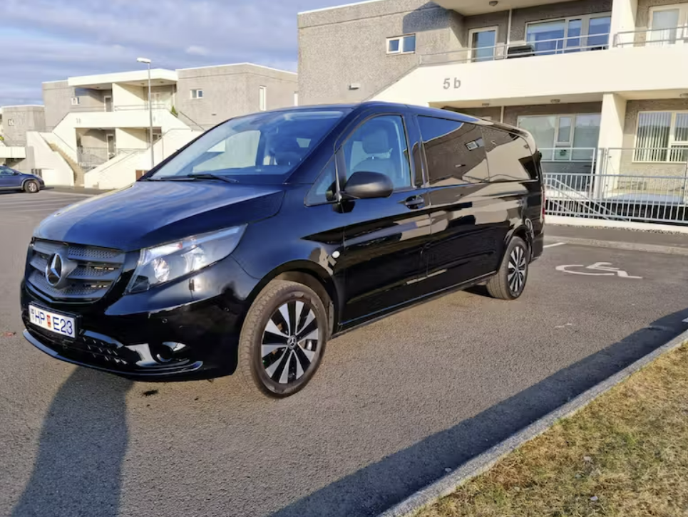 Van Mercedes Benz Vito Reykjavik Iceland